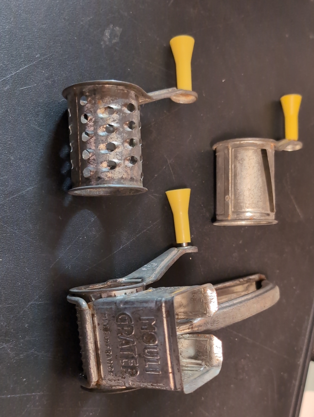 Vintage Grater Handheld Rotary Cheese Grater - Yellow Handle